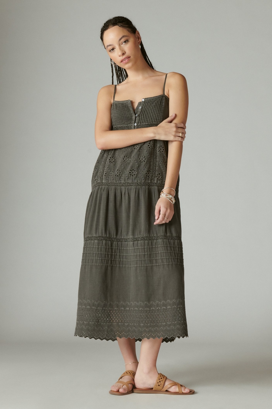 cutwork paneled maxi dress